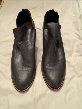 Kelsi Dagger Brooklyn Womens Black Metallic Leather Booties